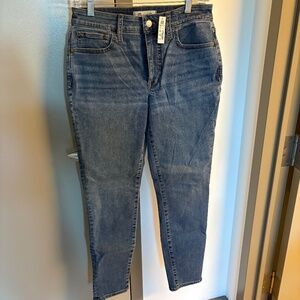 Madewell  Curvy Roadtripper Skinny Jeans
